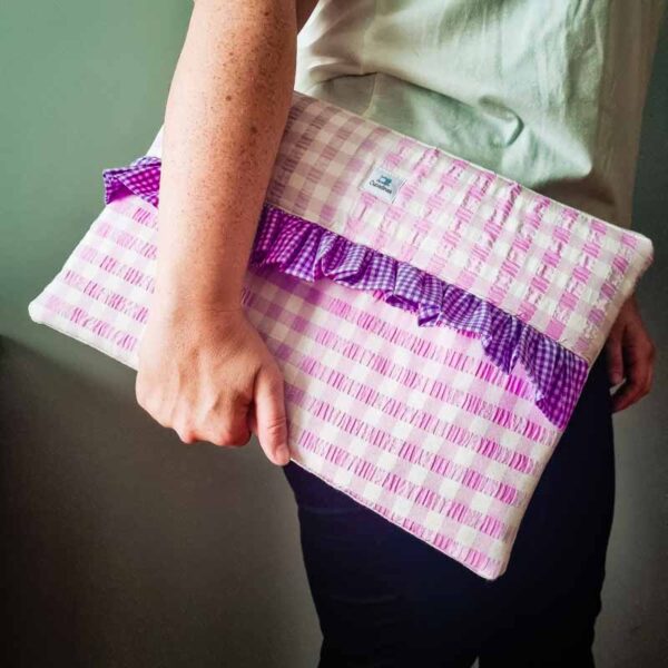 Funda para portátil acolchada con cremallera – Diseño único hecho a mano