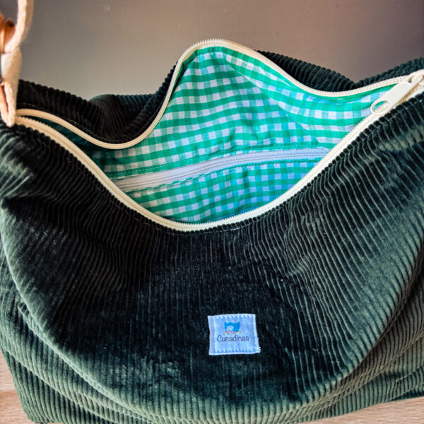 Bolso Winter de pana con asa ajustable – Azul, Beige y Negro - Imagen 4