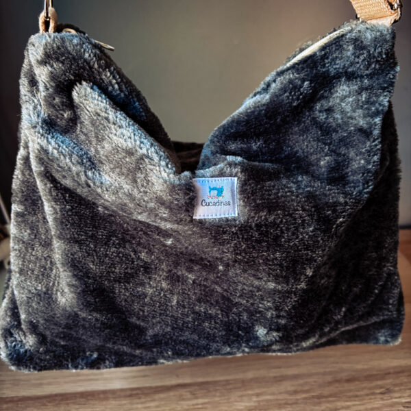 Bolso Winter de pana con asa ajustable – Azul, Beige y Negro - Imagen 3