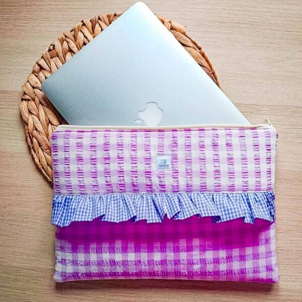 Funda para portátil acolchada con cremallera – Diseño único hecho a mano